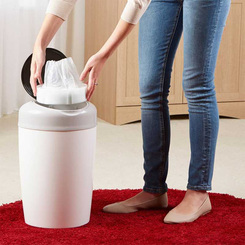 Sangenic SIMPLEE Poubelle à Couches Rose + 6 Recharges Sangenic SIMPLEE Poubelle à Couches Rose + 6 Recharges