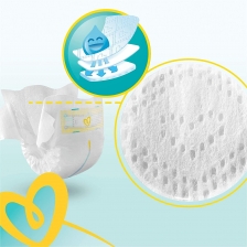 Pampers - Premium protection Couches Taille 5 (11-16 kg) - Pack 1 mois (x136 couches)