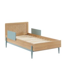 Lit enfant Refuge Magique cannage rotin Bleu 70x140 - Laïba Kids