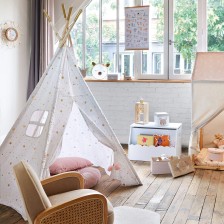 Tipi blanc doré et un tapis rose - Atmosphera For Kids