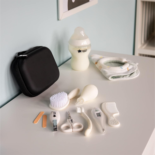 Kit de soin bébé 9 Pièces Essentiels - Tommee Tippee
