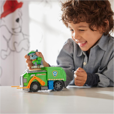 Camion de recyclage avec figurine Rocky Vert Camion de recyclage avec figurine Rocky Vert